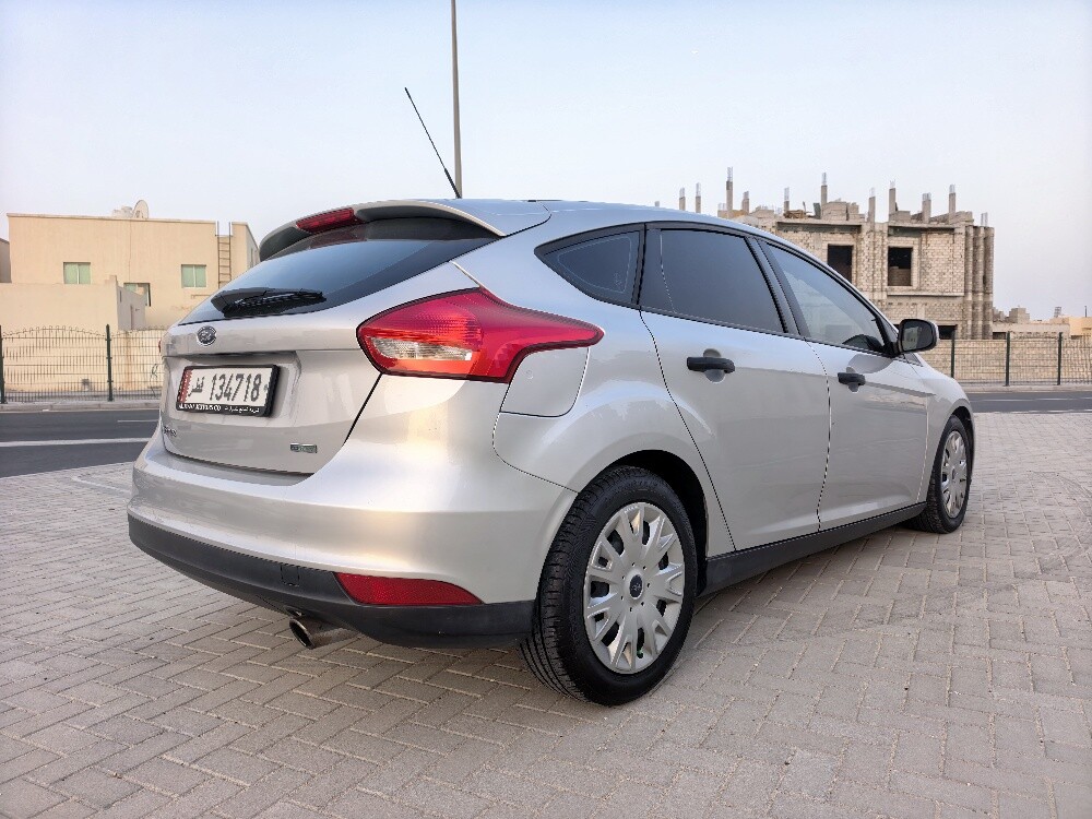 Ford Focus 2016 Hatchback – 1.5L - 5