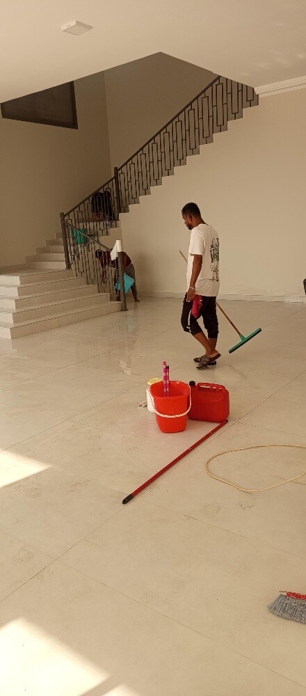 ALABIR CLEANING SERVICES - 25