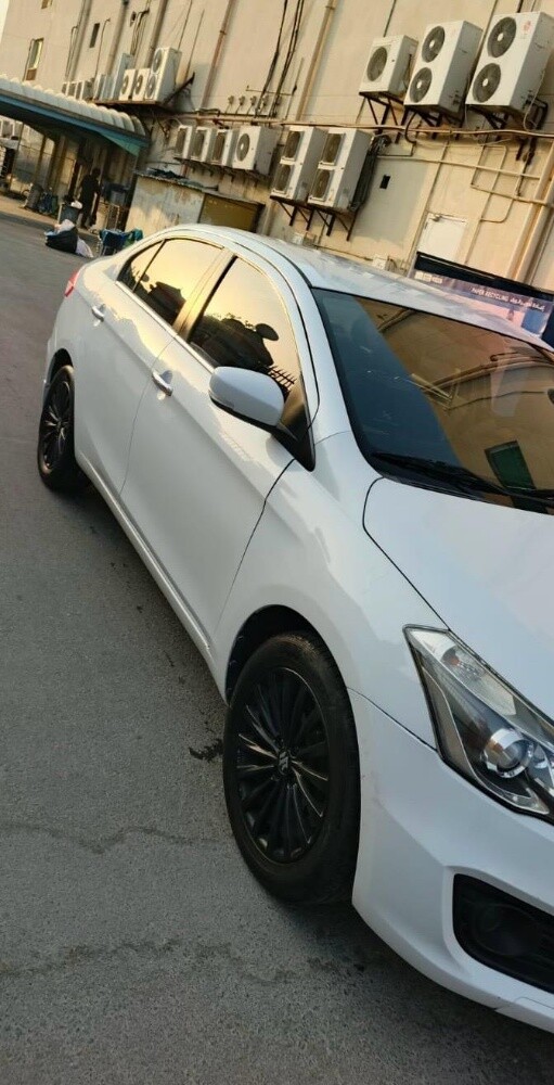 Suzuki ciaz for sale manufacture 2016 registration 2018 - 2
