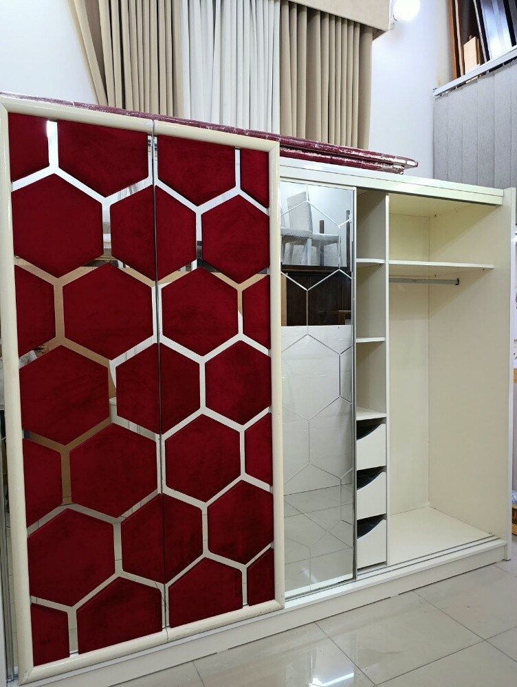 Sell Bedroom set. used good - 2