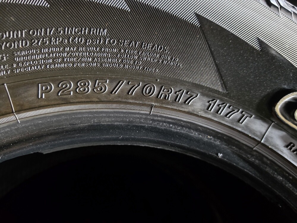 285/70/17 Yokohama Tyre - 3