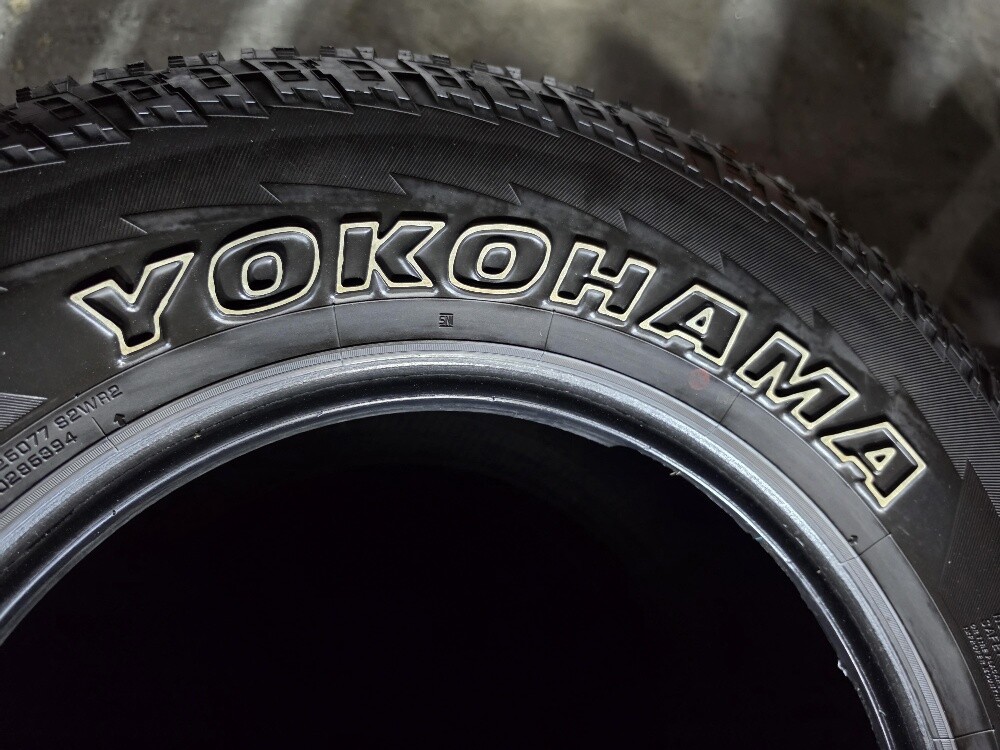 285/70/17 Yokohama Tyre - 4