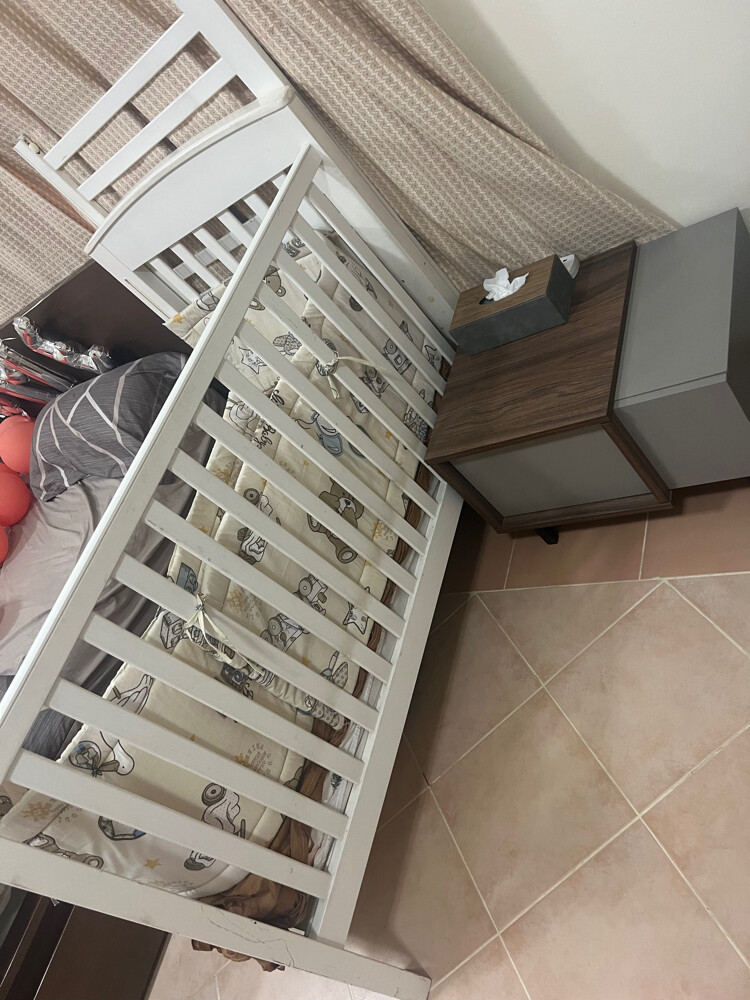 Crib - 2