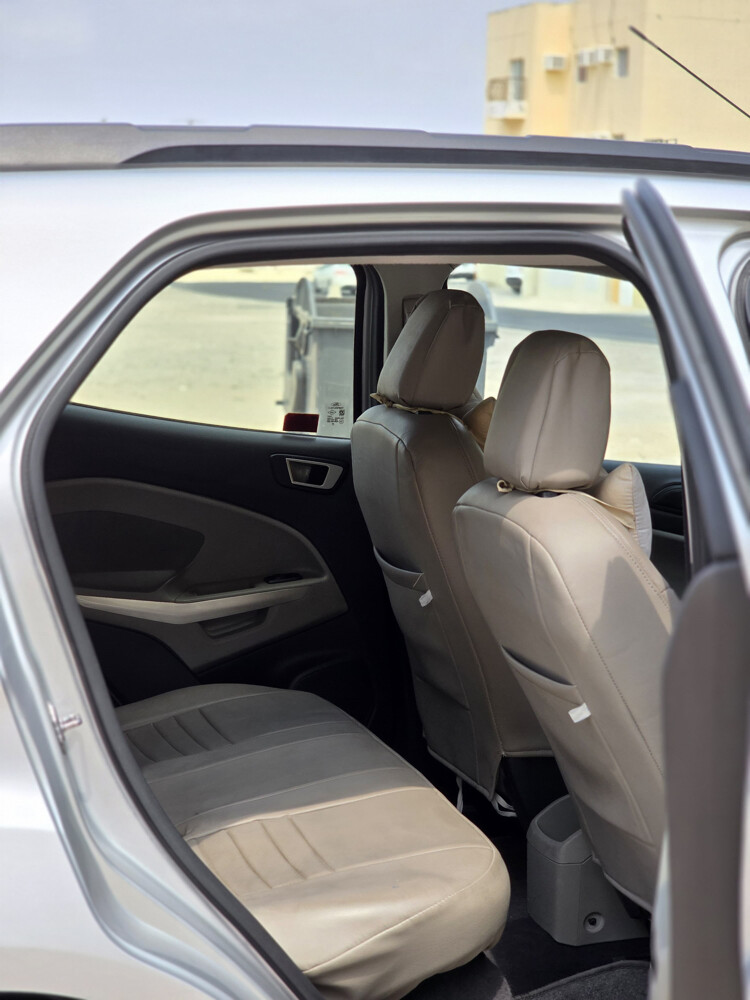 Ford EcoSport 2016 - 10