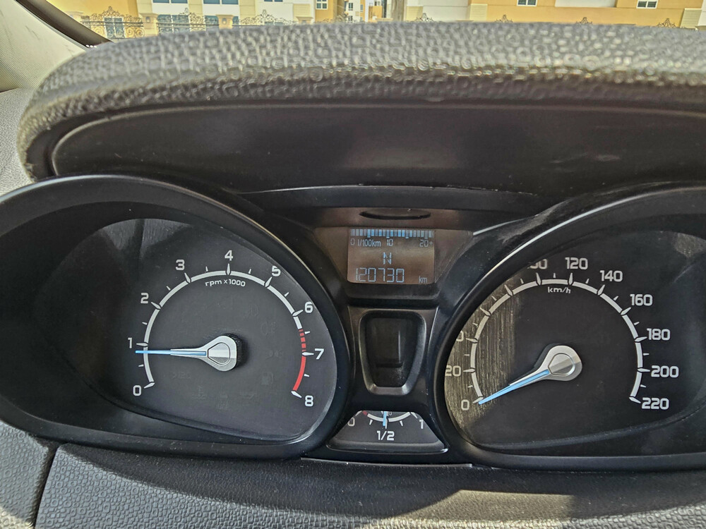 Ford EcoSport 2016 - 13