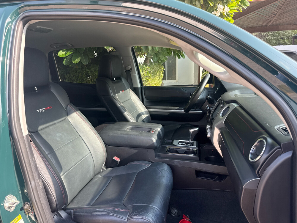 Toyota Tundra 2016 Great condition - 9