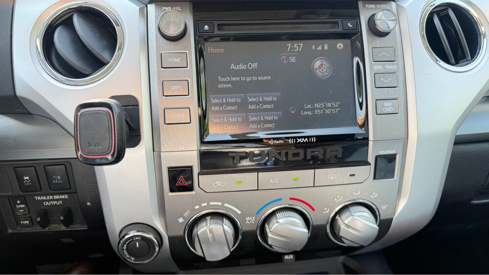 Toyota Tundra 2016 Great condition - 4