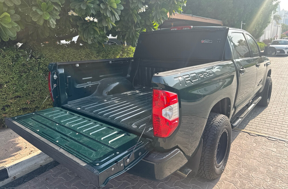 Toyota Tundra 2016 Great condition - 12