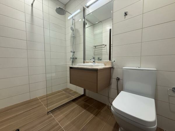 LUXURY 2BR HUGE BALCONY LUSAIL - 12