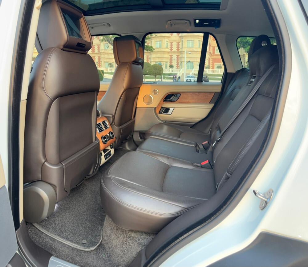 Range Rover Vogue Supercharged - 10