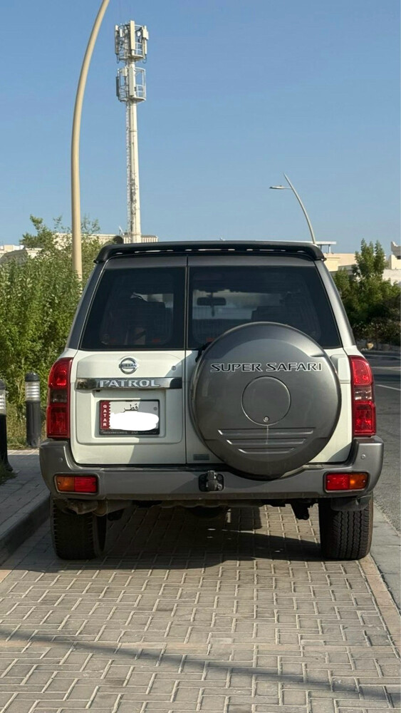 Nissan patrol super safari 2023  - 4