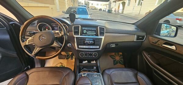 Mercedes GL 500 2016 V8 - 7 Seater - 8