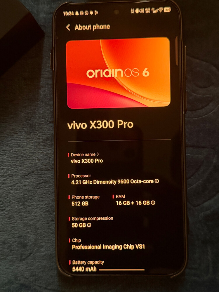 Vivo x300 Pro + Telephoto Kit - 4