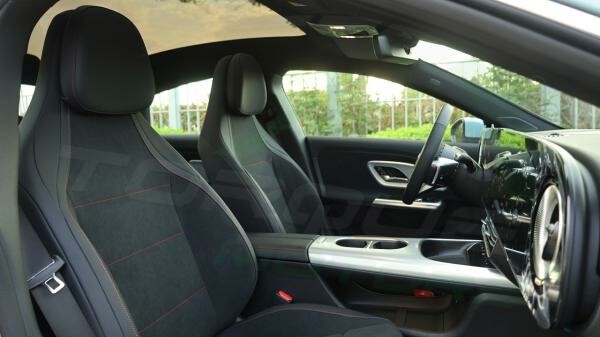 2027 Mercedes-Benz CLA 200 AMG - 11