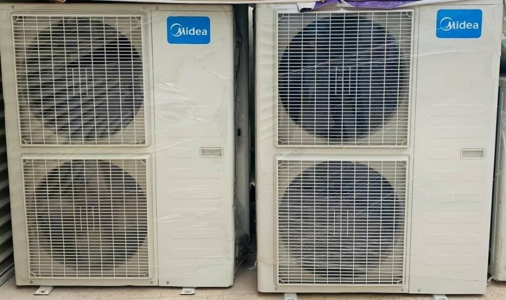 Selling buying split window AC - 10