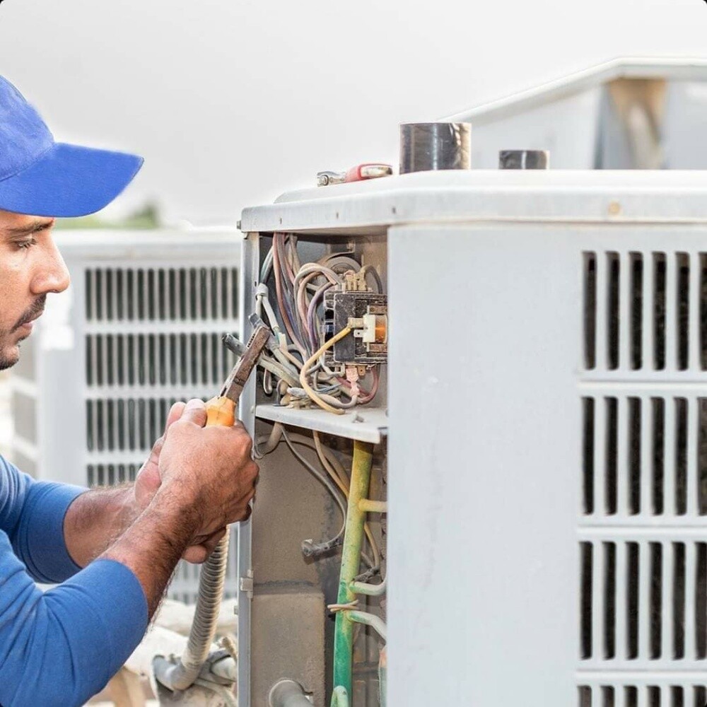 Selling buying split window AC - 13