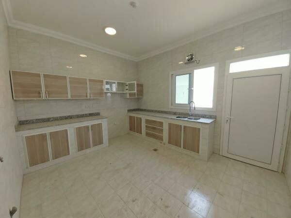 BRAND NEW 7BR VILLA | AL MARKHIA - 10