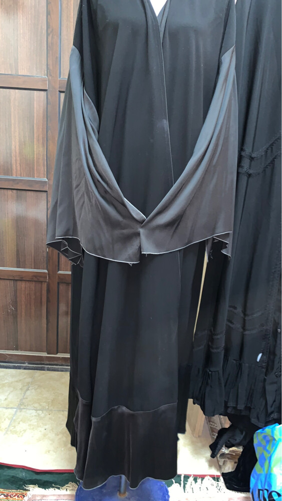 عبايات منوعة  - 27