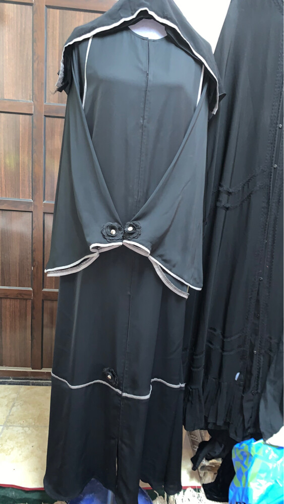عبايات منوعة  - 19