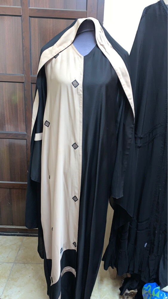 عبايات منوعة  - 15