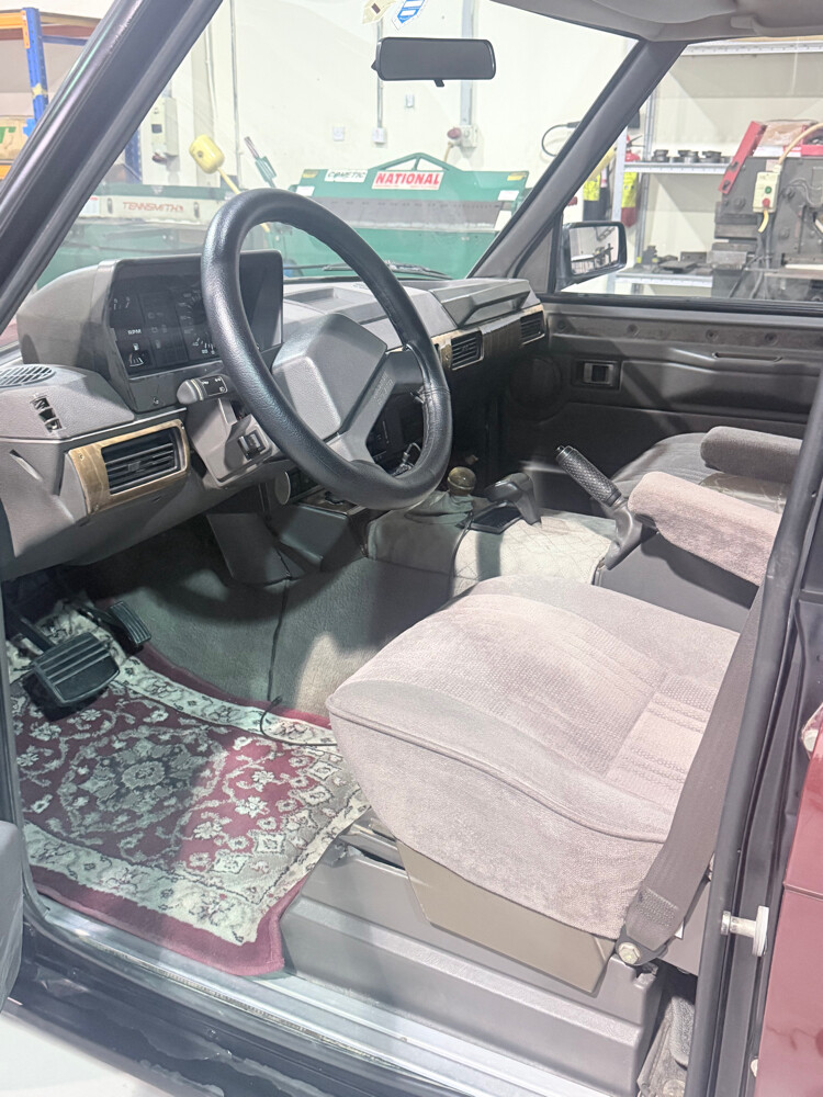 Land Rover  - 6