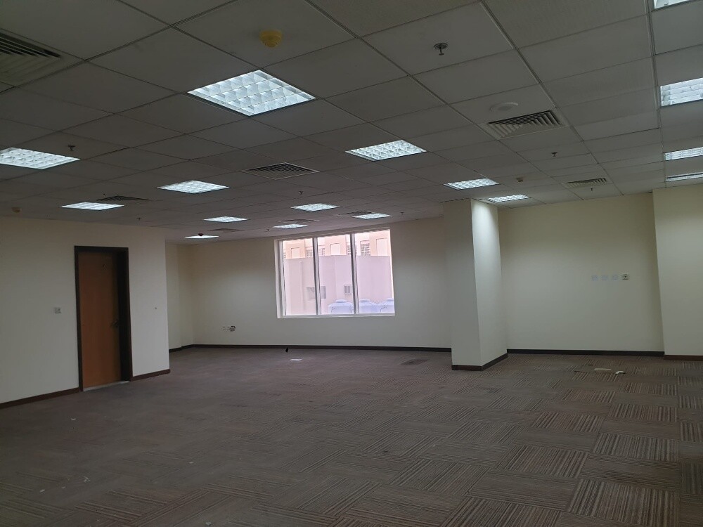 Office for rent in Bin Mahmoud at a - 1