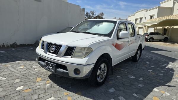 Nissan Navara for urgent sale - 3