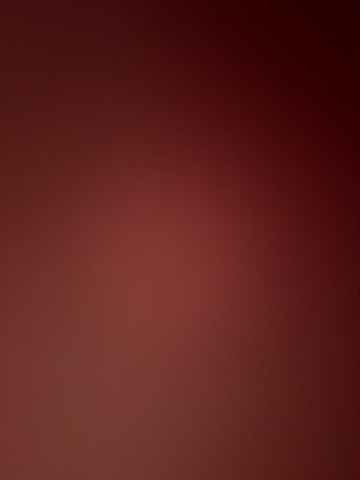 مصممة أزياء ذو كفاءة عالية - 1