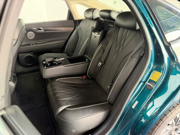 Genesis G80 2023 - 15