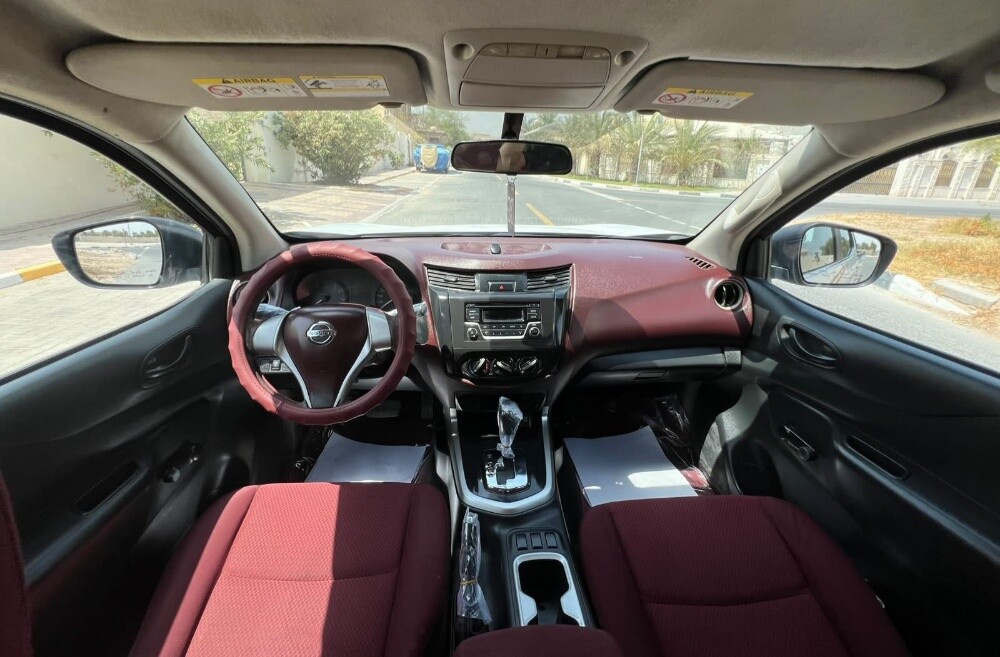 NAVARA AUTOMATIC - 12
