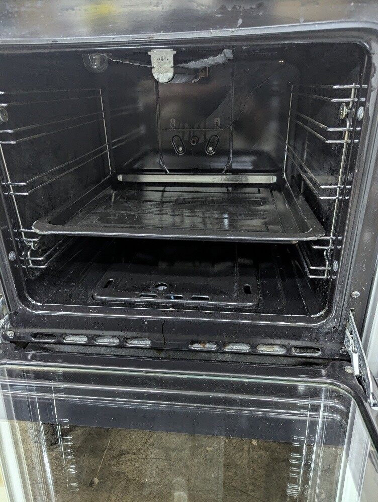 Used Gas Cooking Range - 4 & 5 Burn - 2