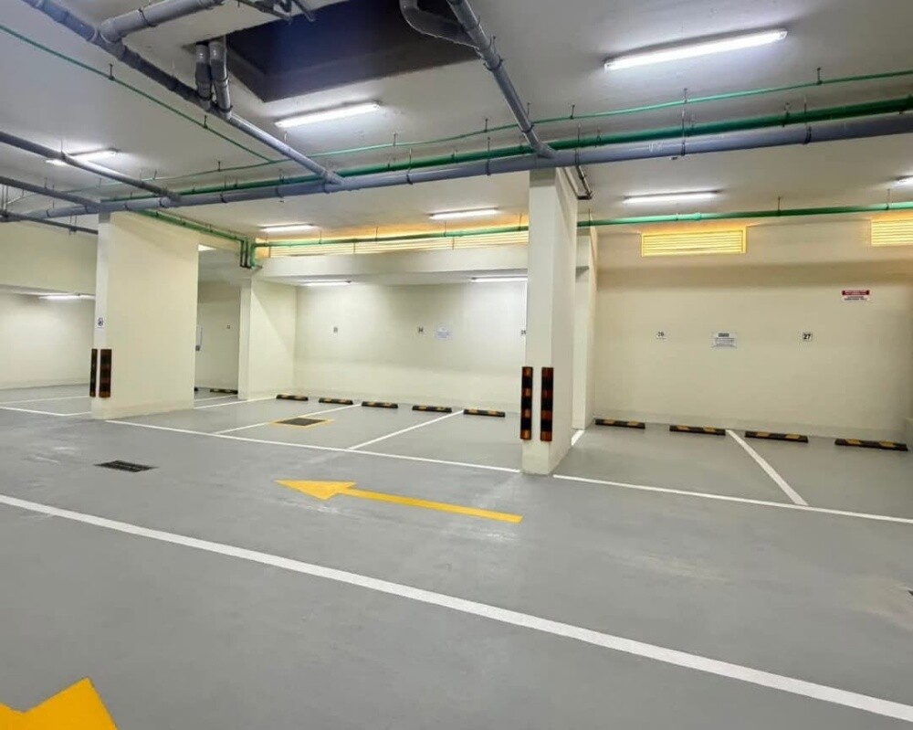 1&2BHK Fully Furnished Old Airport - 19