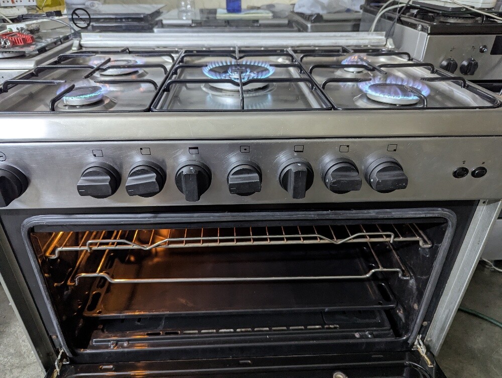 Used Gas Cooking Range 4 & 5 Burner - 13