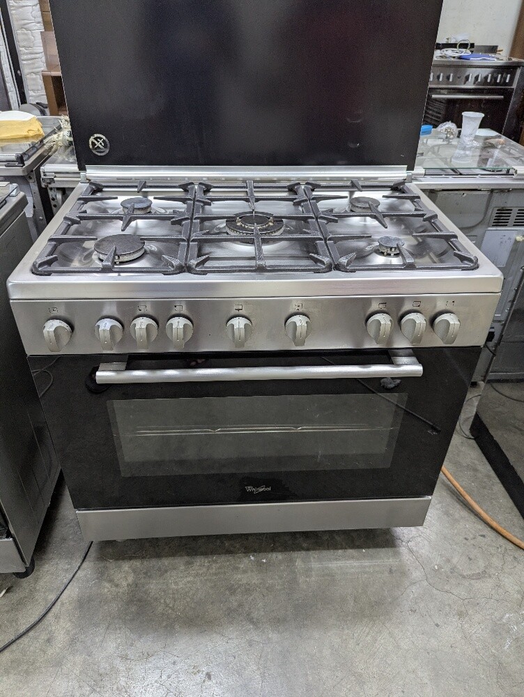 Used Gas Cooking Range 4 & 5 Burner - 27