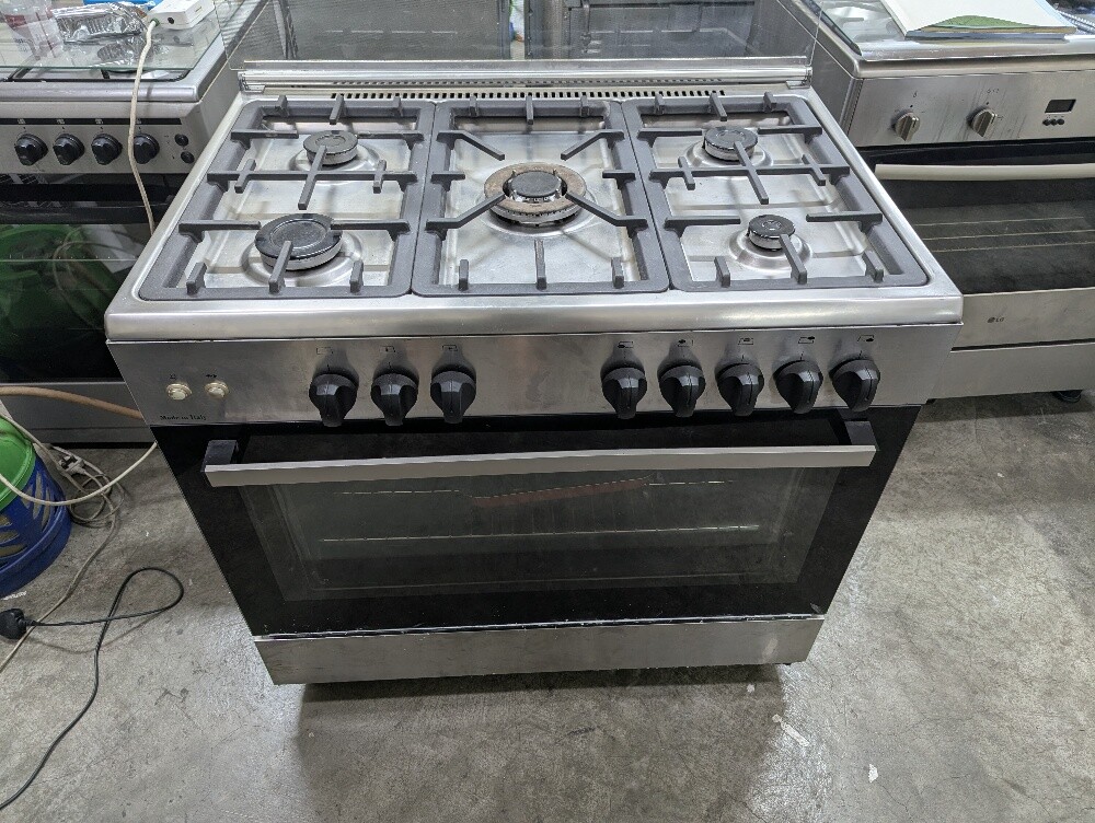 Used Gas Cooking Range 4 & 5 Burner - 11