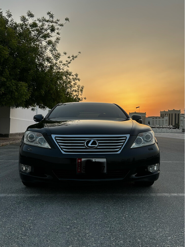 لكزس ال اس  - 3