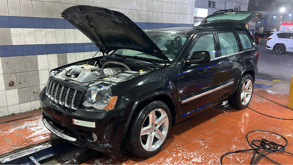 2009 SRT8 Grand Cherokee - 6