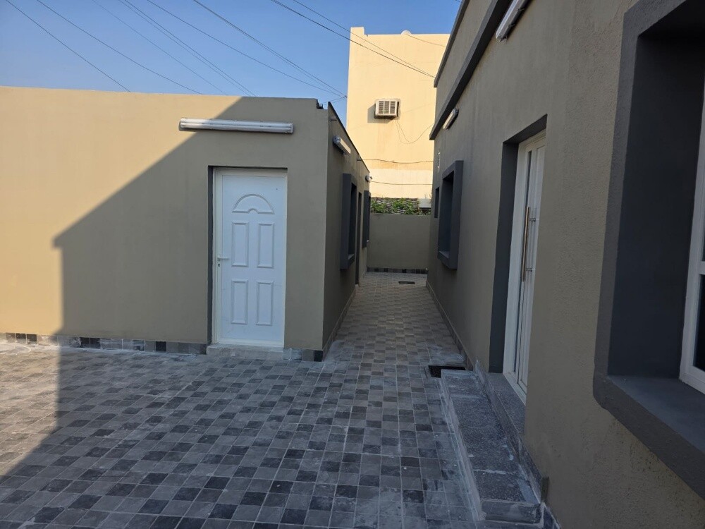 للبيع من المالك
بيت شعبي - 2