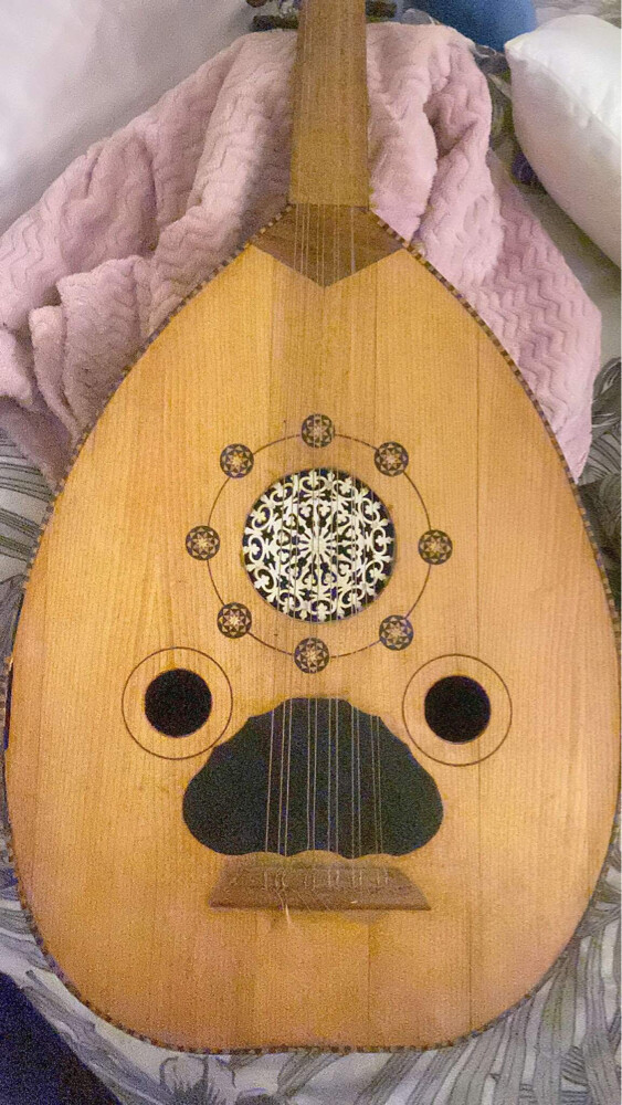 Ali khalifa guitar - 1