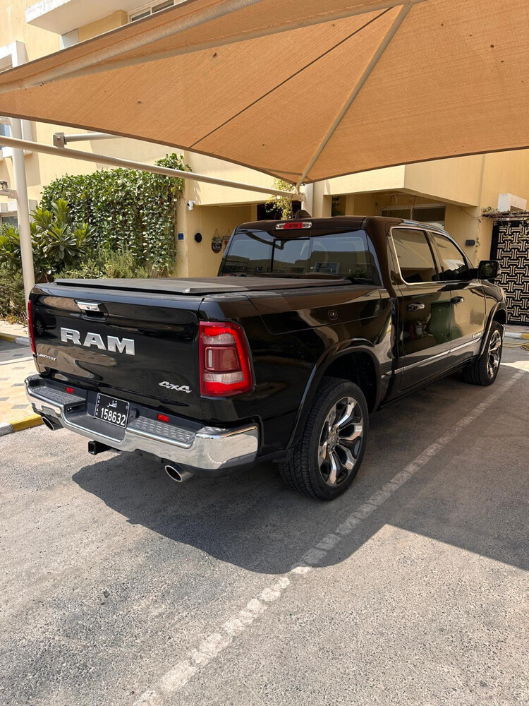 Dodge Ram limited - 9