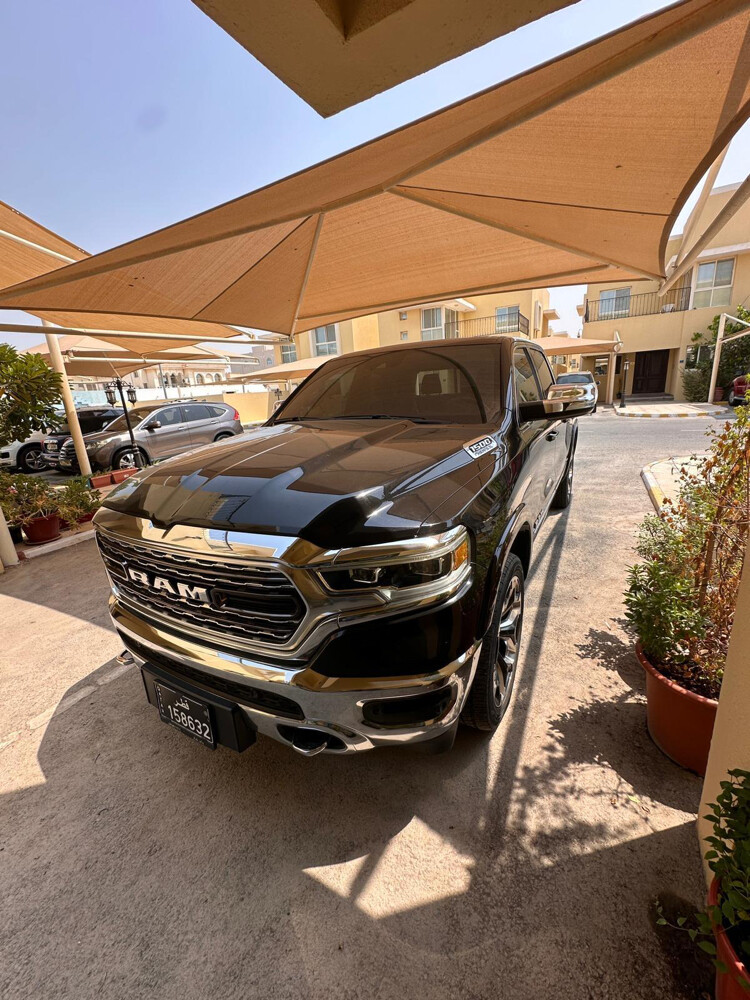 Dodge Ram limited - 1