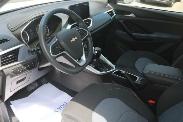Chevrolet Captiva  -  LS   2023 - 8
