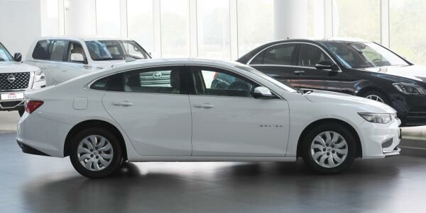 Chevrolet Malibu - LS   2018 - 4