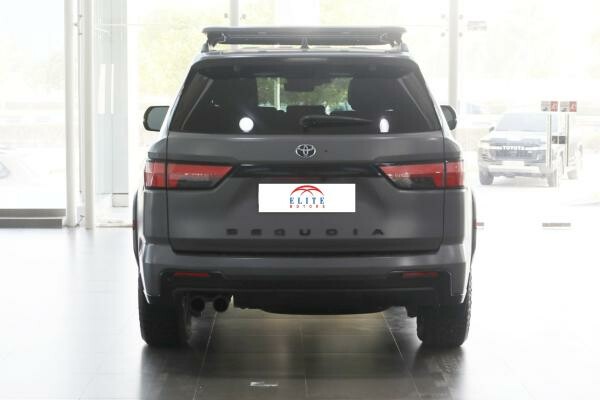 TOYOTA SEQUIOA - TRD PRO 2023 - 5