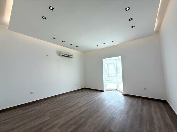 NEW 6BR VILLA | POOL & LIFT| LUSAIL - 7