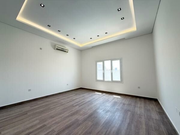 NEW 6BR VILLA | POOL & LIFT| LUSAIL - 9