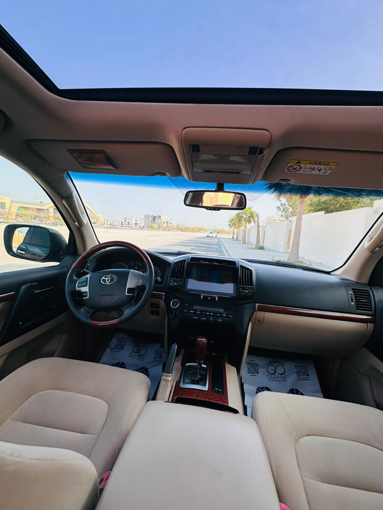 TOYOTA LAND CRUISER 2013 GXR V8 - 7