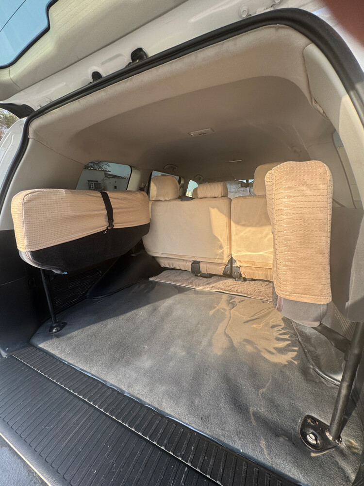 Toyota Land Cruiser  - 11