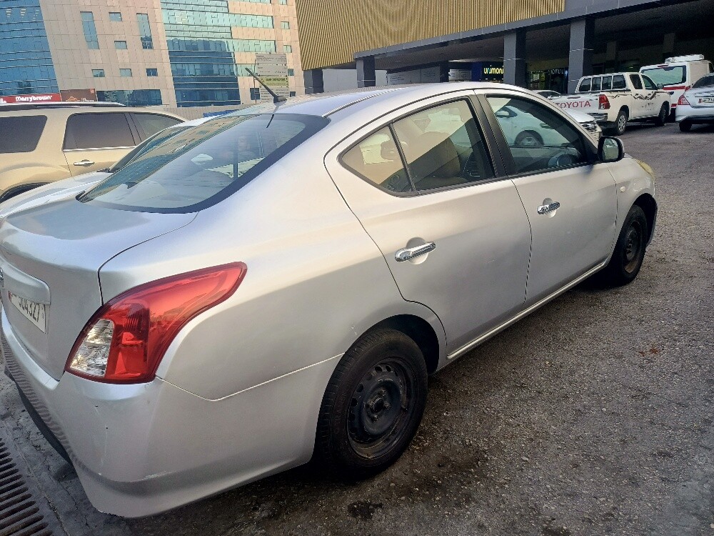 Nissan sunny 2015 model - 2