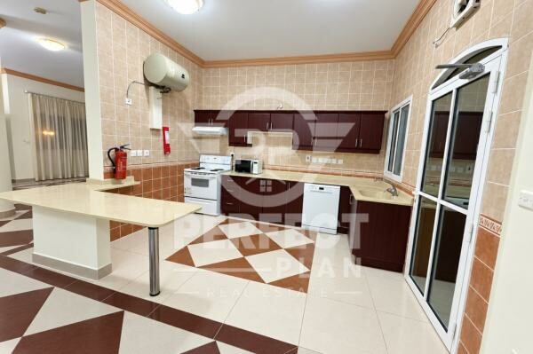 Standalone Villa in Al Khor - 4